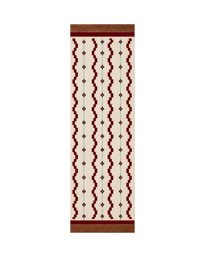 Western Runner - Crimson Lariat