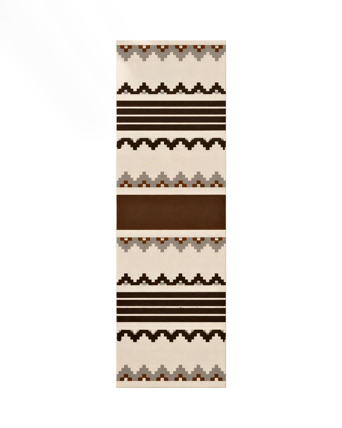 Western Runner - Walnut Saddle