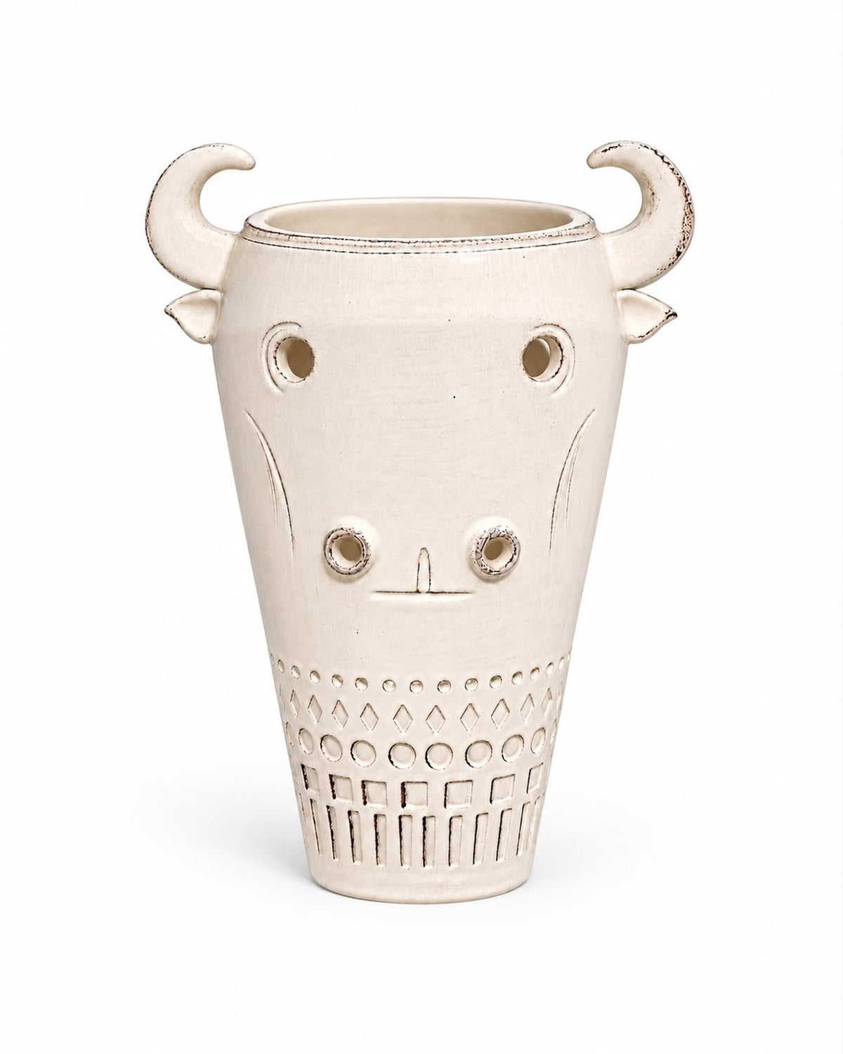 Toro handmade Italian ceramic bull vessel in cream crackle glaze, front view
